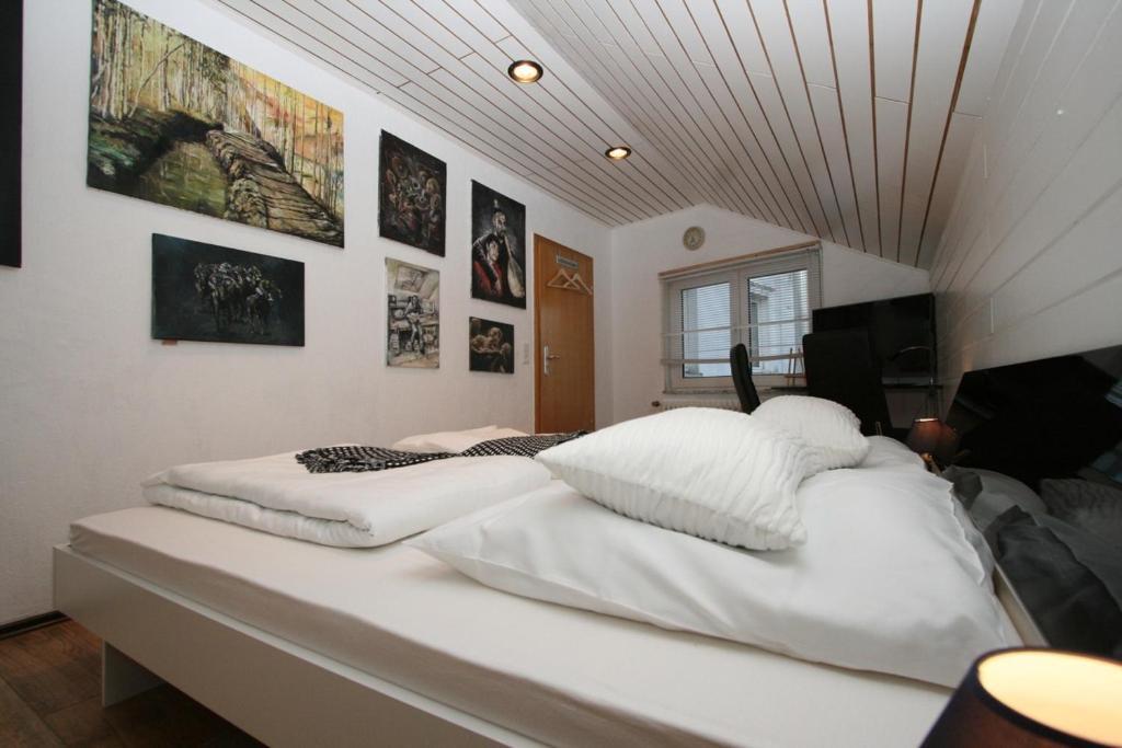Hotel Artfarm فيهل الغرفة الصورة